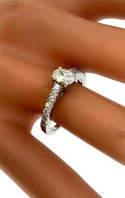 1.00ct Diamond & Platinum Solitaire Ring 4.3g