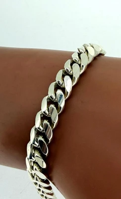 Solid Sterling Silver 8mm Curb Bracelet  32.7g (upto 9 inch)
