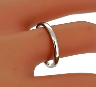 2mmPlatinum Courted Wedding Band 3.1g