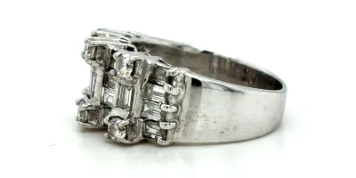 1.25ct Diamond & 18ct White Gold Dress Ring 7.2g