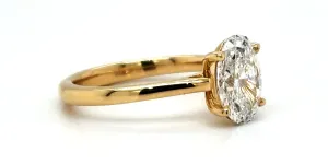 1.57ct Oval Lab Grown Diamond & 18ct Gold Solitaire Ring 3.9g