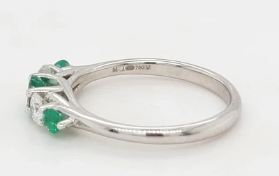 0.63ct Emerald & Diamond Eternity Ring 18ct White Gold 3.2g Size N