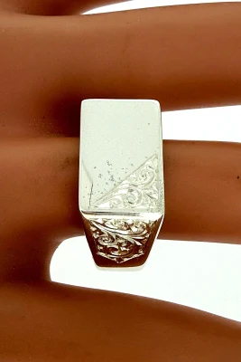 Sterling Silver Hand Engraved Rectangular Signet Ring 9.3g