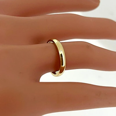 9ct Gold 3.5mm Traditional Court Wedding Band 2.9g